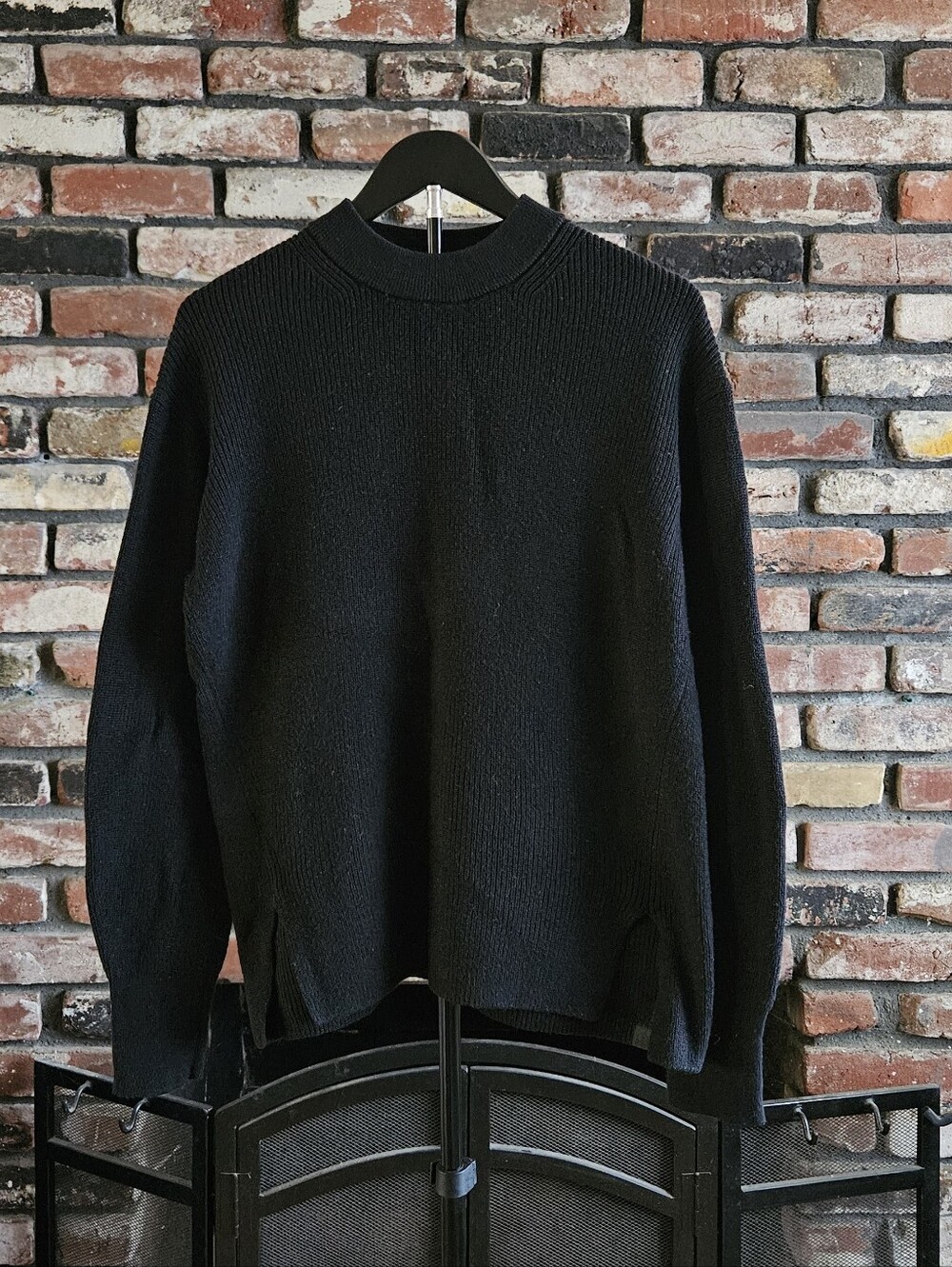 Lululemon Merino Wool-Blend Ribbed Crewneck Sweater - Black